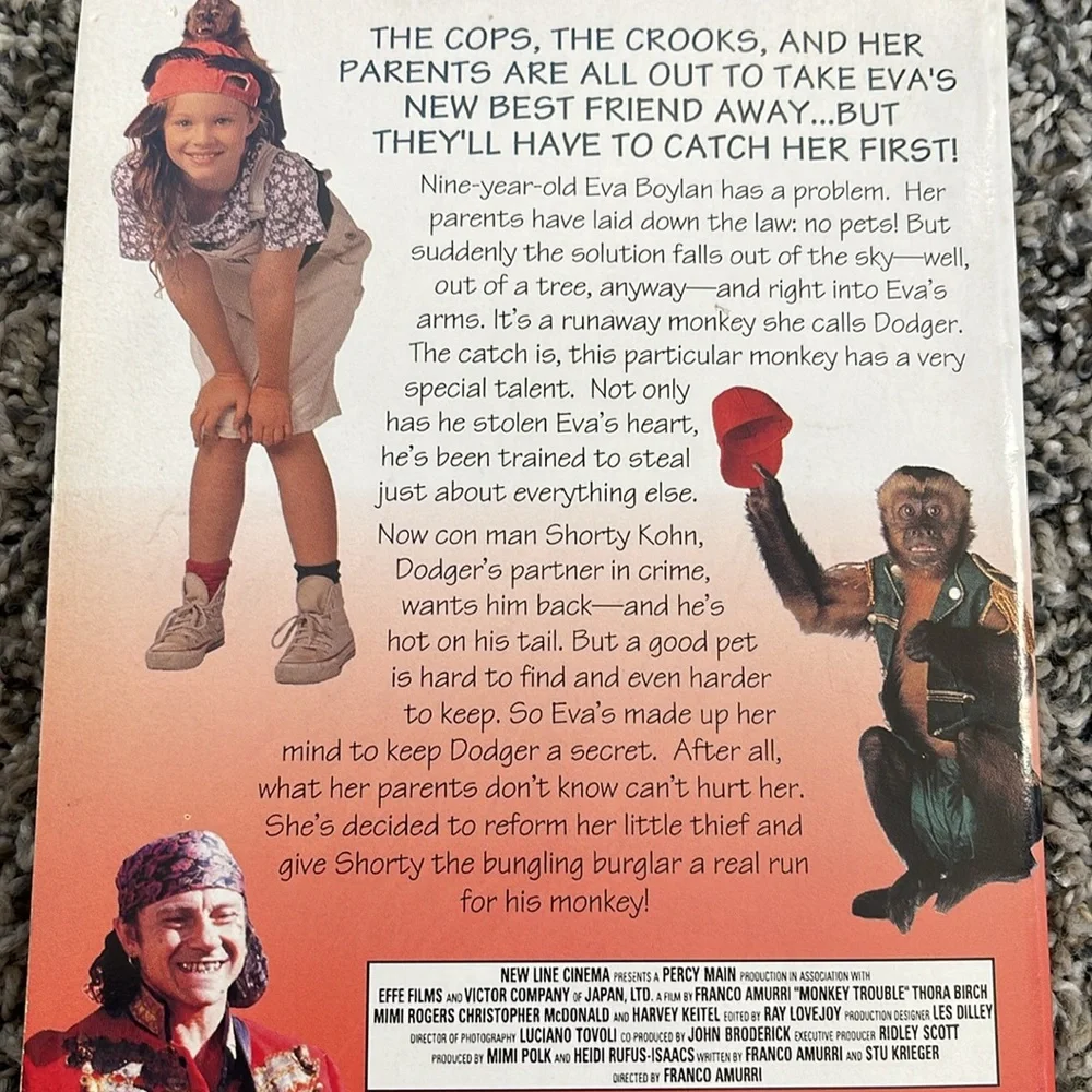 Paperback Book Monkey Trouble by Ellen Leroe based on movie SEE FLAWS
